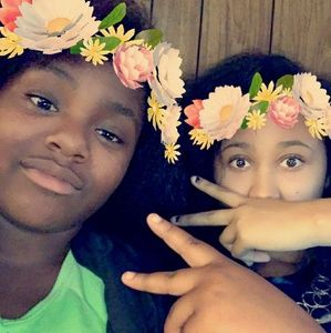 Meet your Posher, Amarri